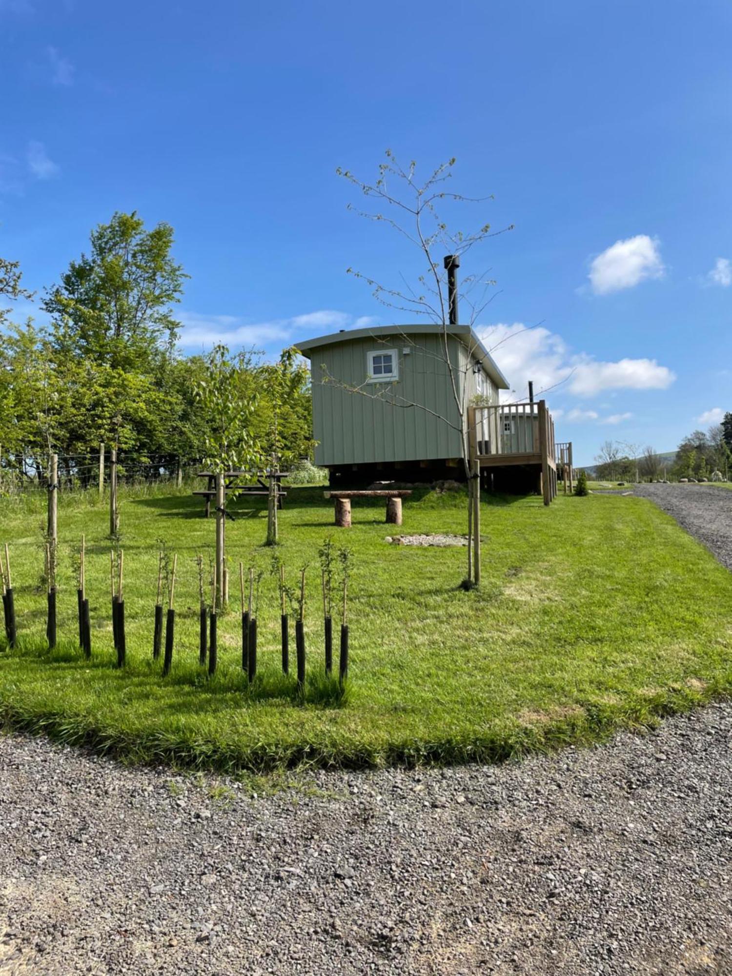 Rosemary Shepherds Hut, Clay Bank Huts Ingleby Greenhow Eksteriør bilde